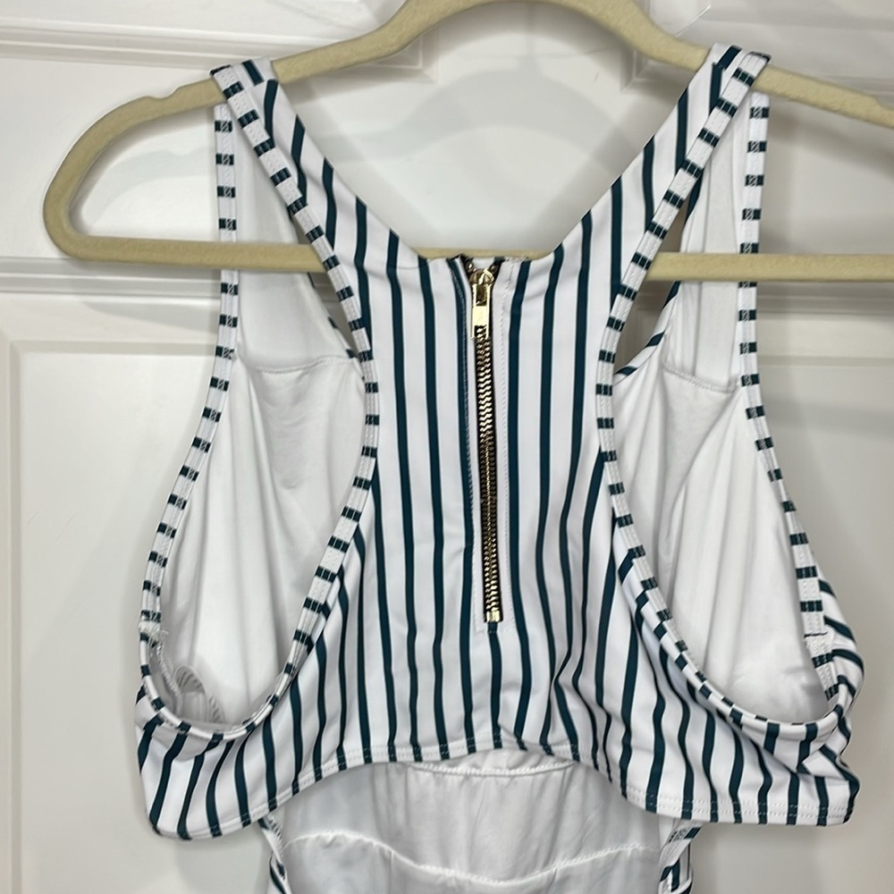 Stripped Floral One Piece Swimsuit Size XXL White Green Zip Tie Back - Picture 7 of 15
